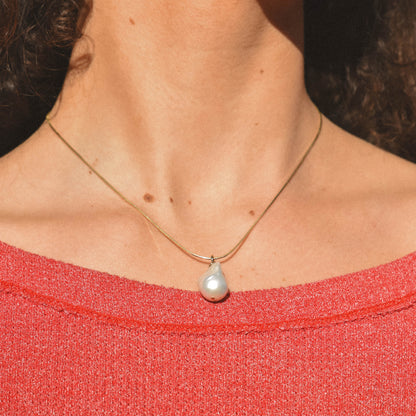 Timeless Pearl Pendant
